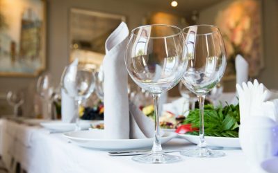 Wyjątkowe doświadczenia kulinarne w hotelowej restauracji nad morzem